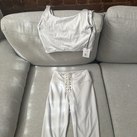 Weworewhat gray workout set both size S. Top is NWT leggings worn once - Picture 1 of 4